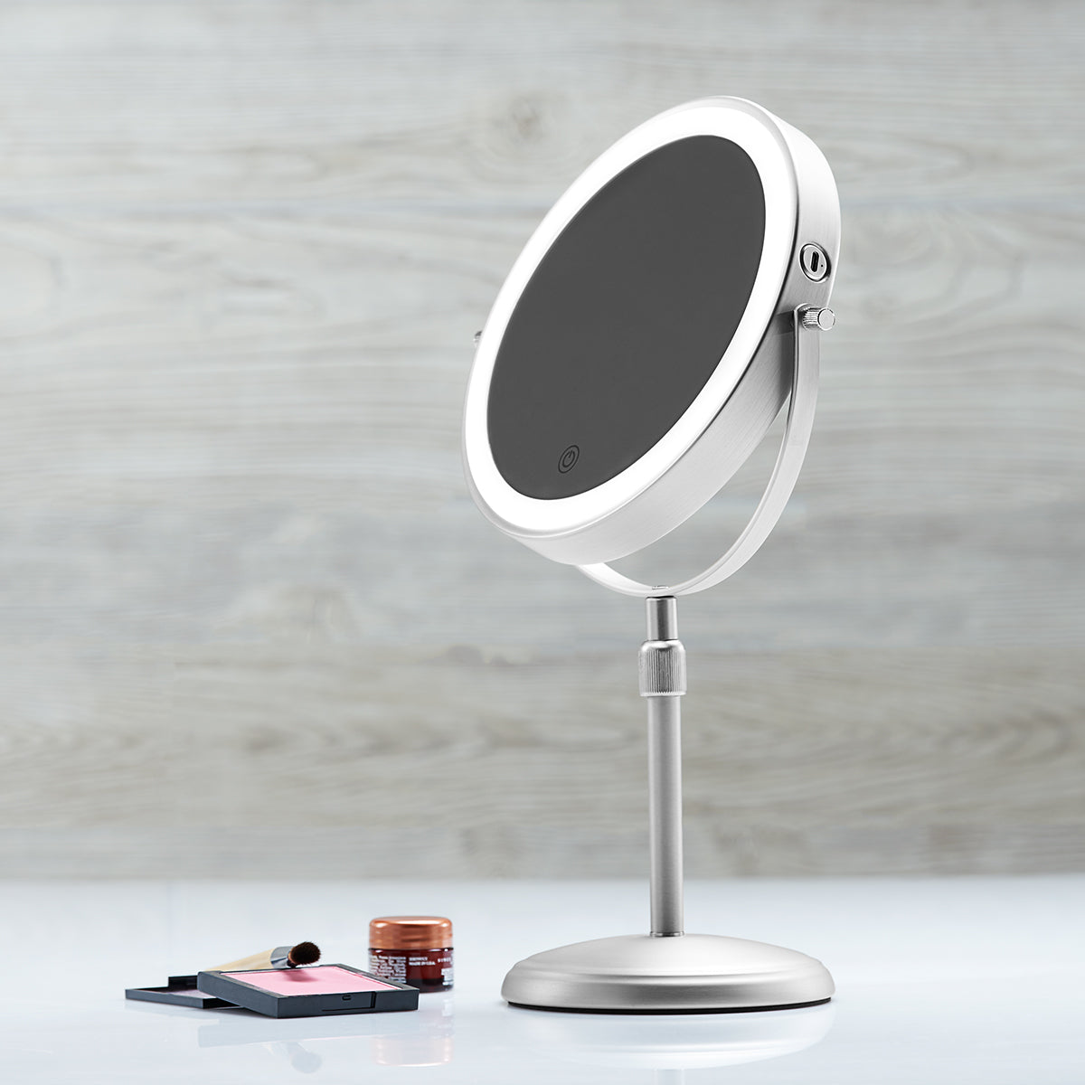 210202-z1.jpg Best Adjustable Vanity Mirror - Image 1